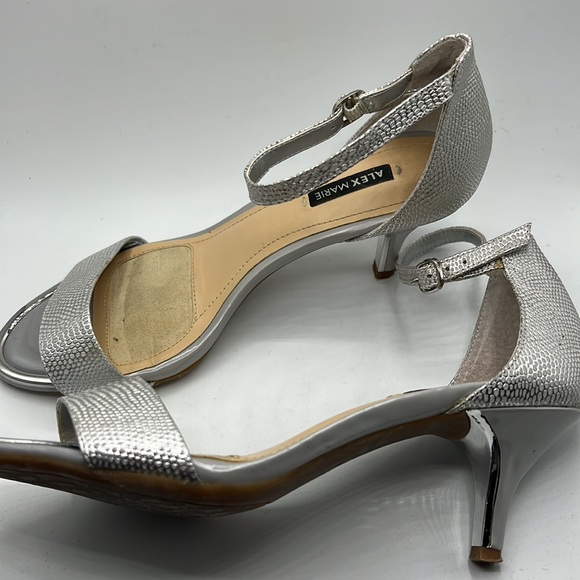 Alex Marie Heels - Picture 4 of 6